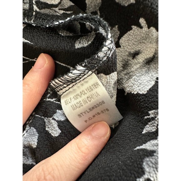 Michel Cropped Off The Shoulder Floral Top - Picture 5 of 8